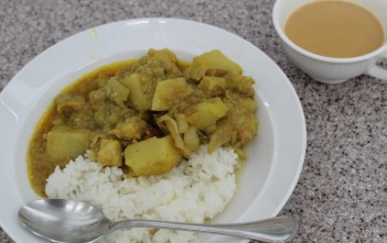 出来上がったカレー