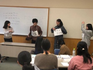 導入としてボランティアメンバーで劇をしました!渾身の演技は皆に大人気!