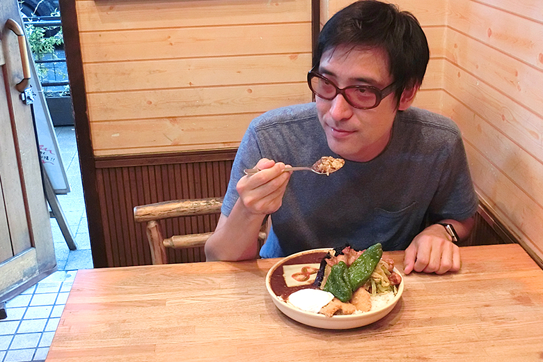 「カレーな著名人にききました」小宮山雄飛さんインタビュー