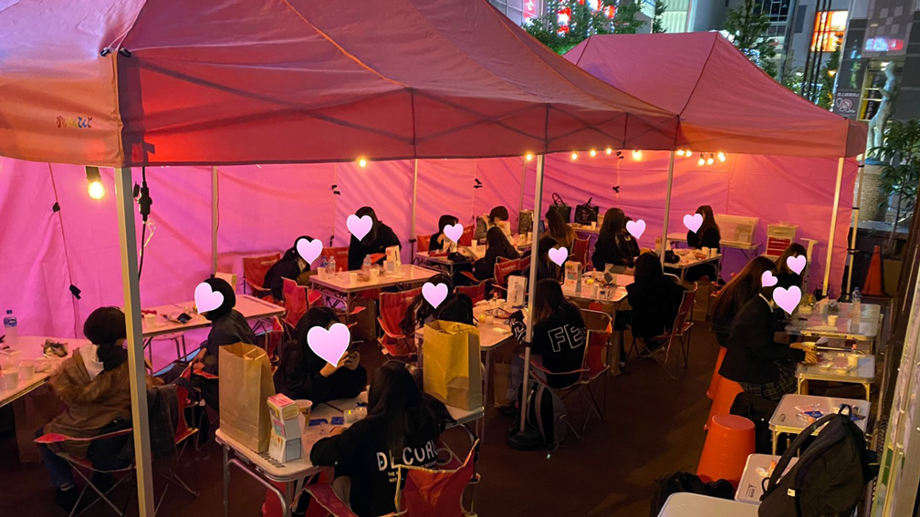 無料のバスカフェを開催したときの様子